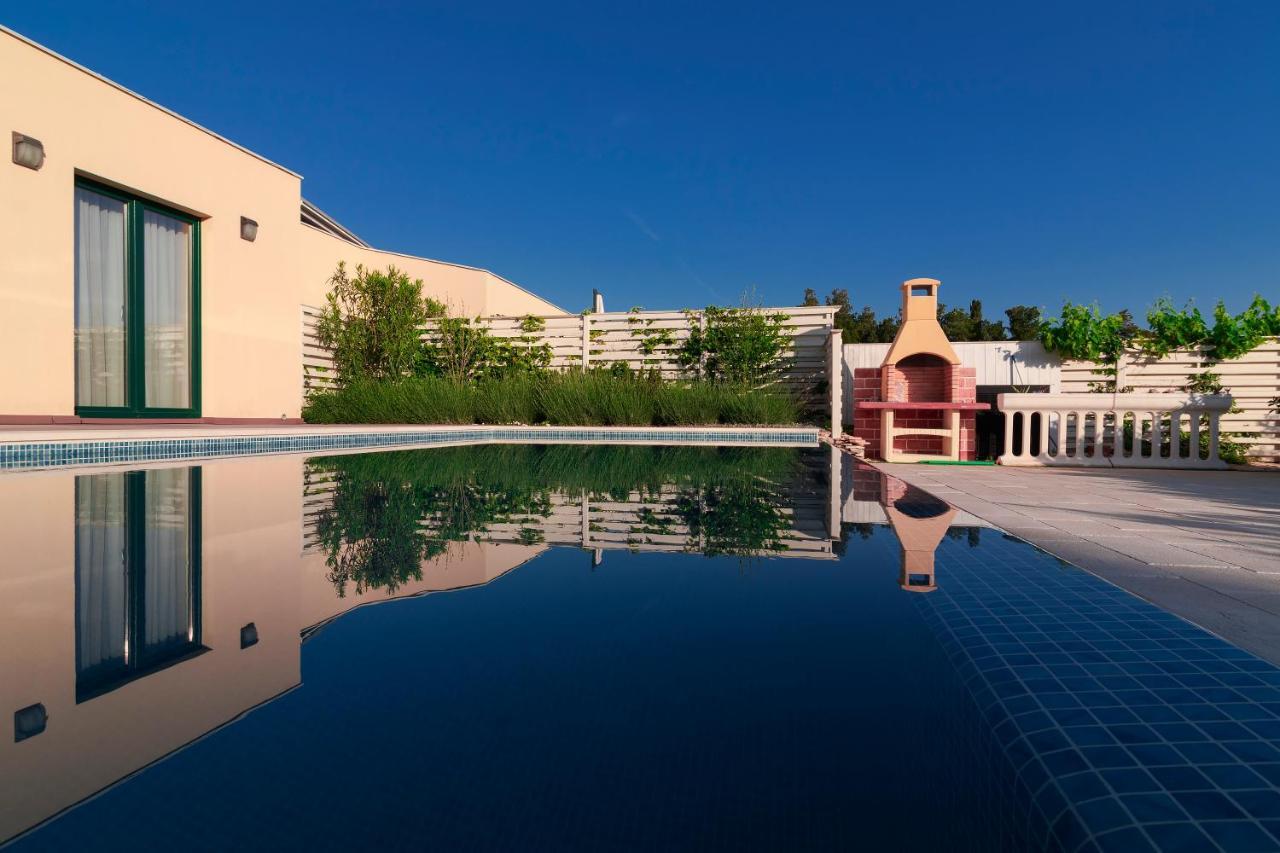 Sea Cats' Villas Sutivan Εξωτερικό φωτογραφία