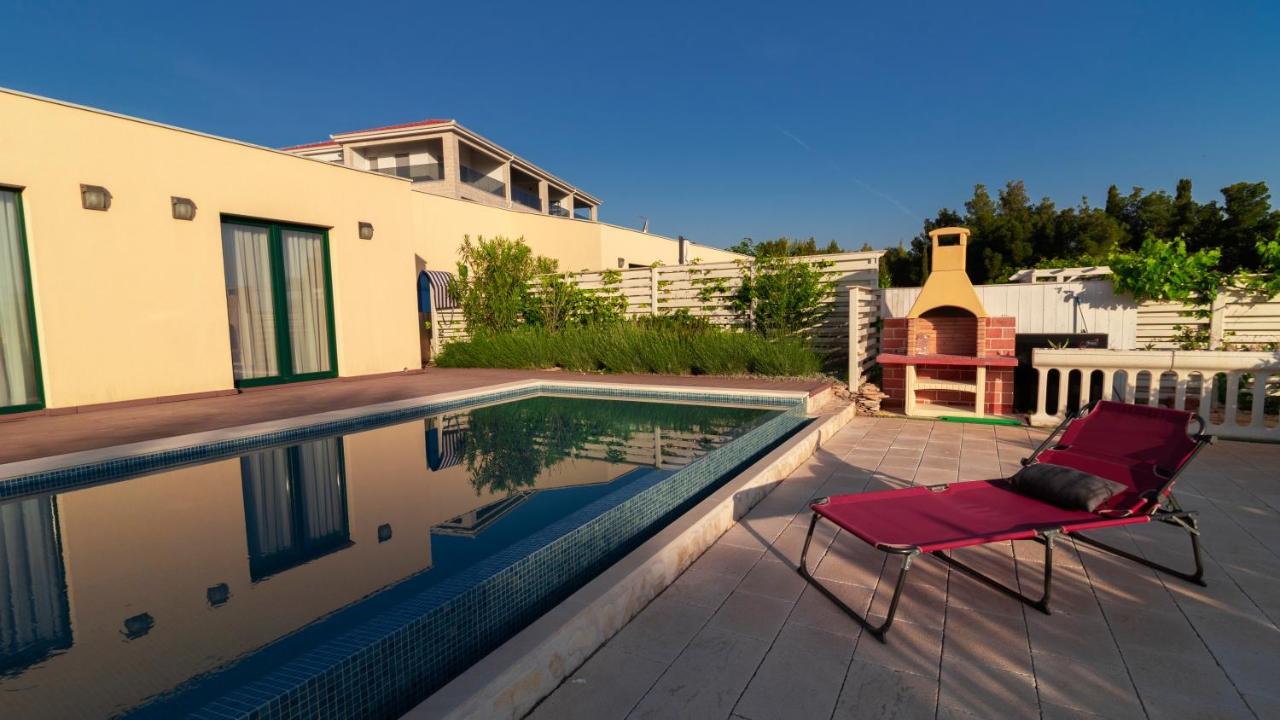 Sea Cats' Villas Sutivan Εξωτερικό φωτογραφία