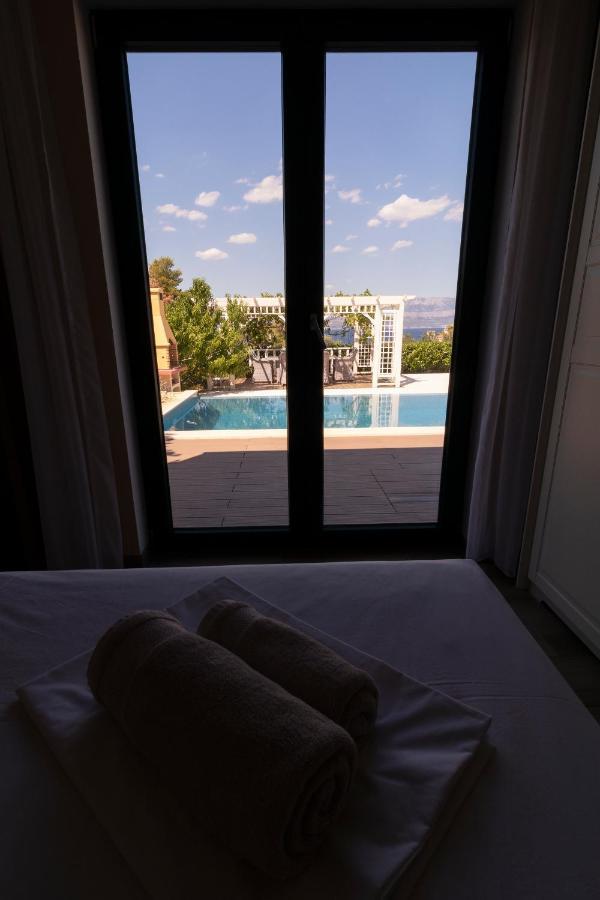 Sea Cats' Villas Sutivan Εξωτερικό φωτογραφία