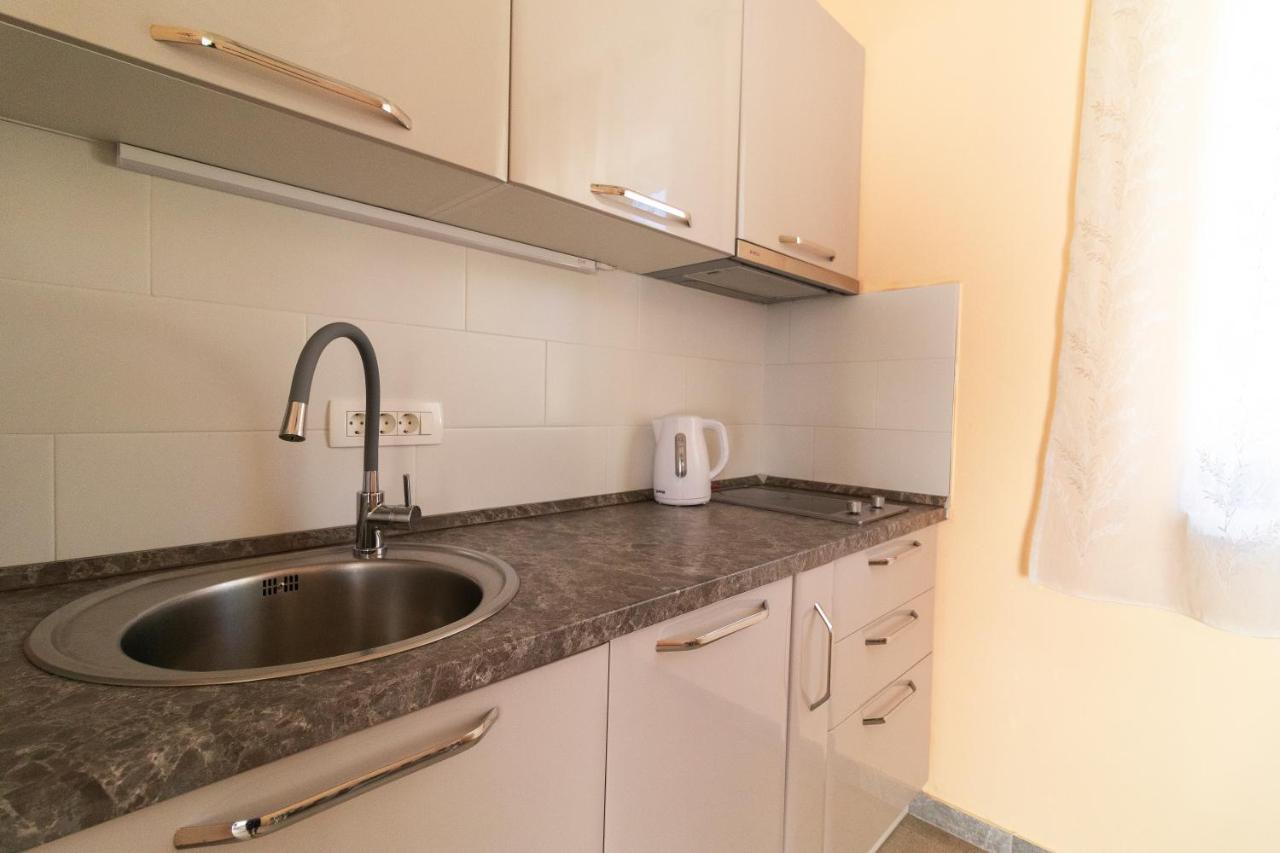 Sea Cats' Villas Sutivan Εξωτερικό φωτογραφία